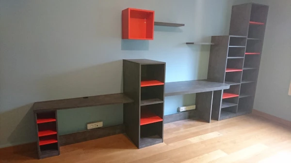 Rangements et agencement bureau sur mesure - Ecully